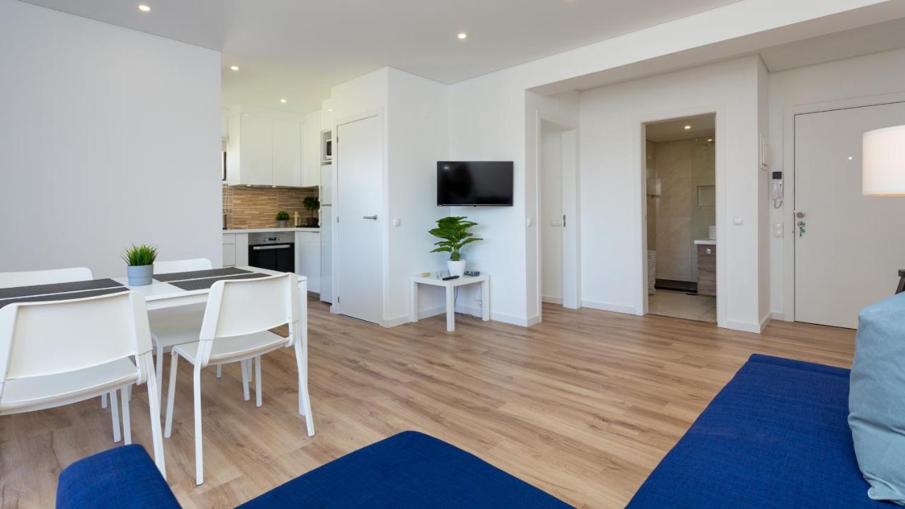 Bright & Charming 1Bdr Apartment W/ Pool By Lovelystay 빌라모라 외부 사진